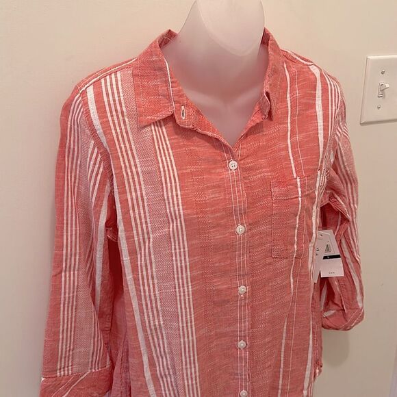Dash Coral 3/4 Sleeve Roll Tab Button Front Woven Shirt Small S NWT - Picture 6 of 6